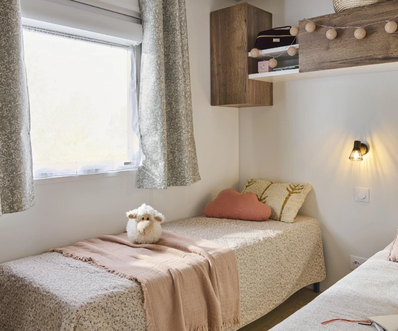 ER1210P - Chambre enfants