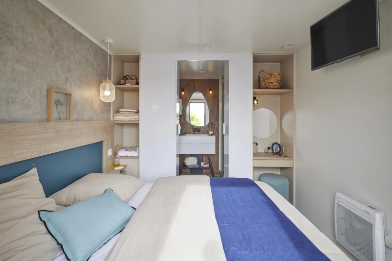 EV 820 - Chambre parents